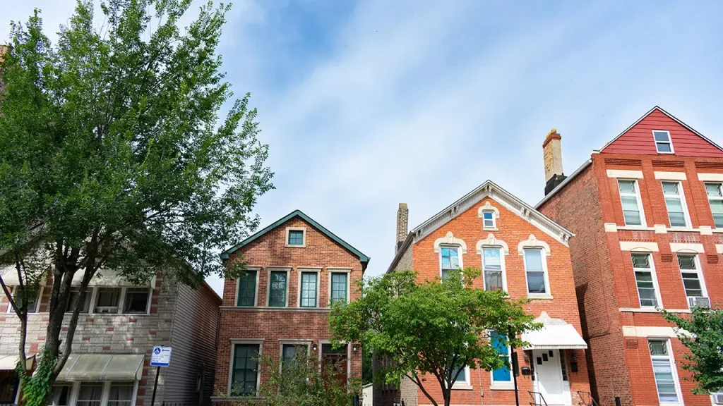 Leveraging “We Buy Houses” Companies for a Cozy Winter Purchase in Waco