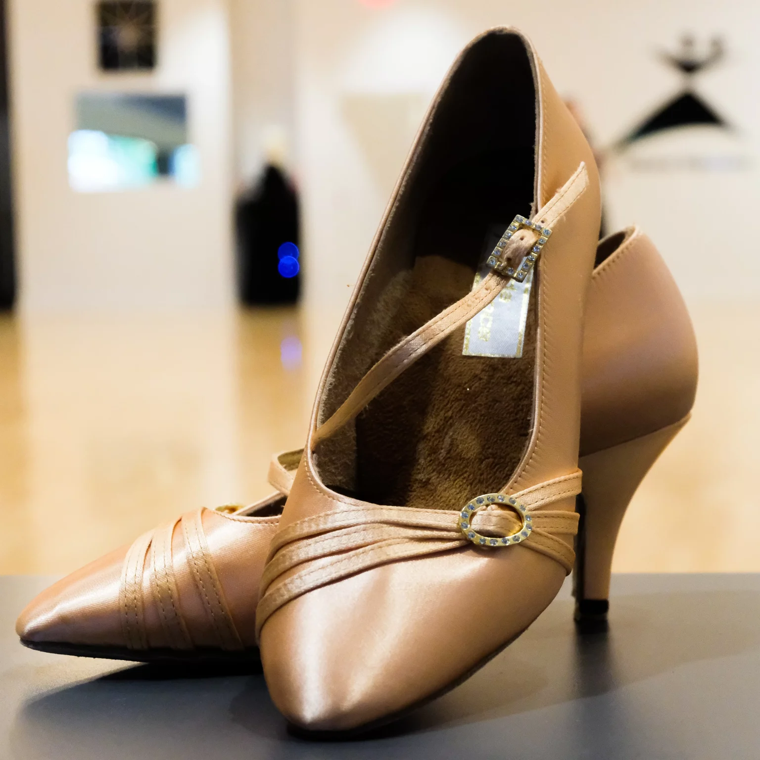 How to Choose Ballroom Dance Shoes