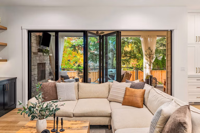 Exploring the Versatility of Custom Commercial Glass Doors in Modern Spaces